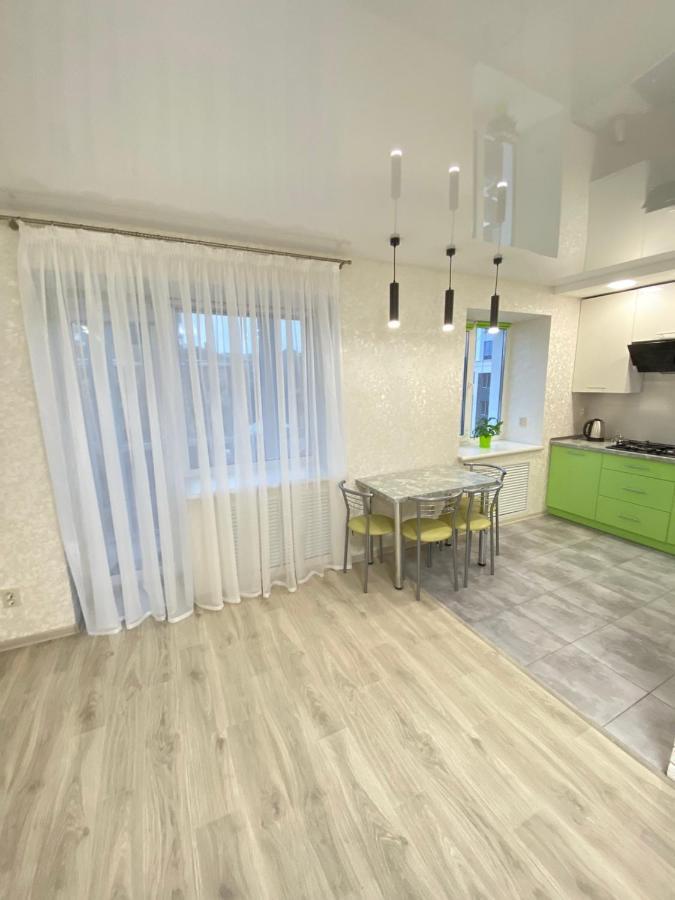 Suite Mira Avenue Center Двухкомнатная Квартира В Центре Возле Тц Цум Çernigiv Dış mekan fotoğraf