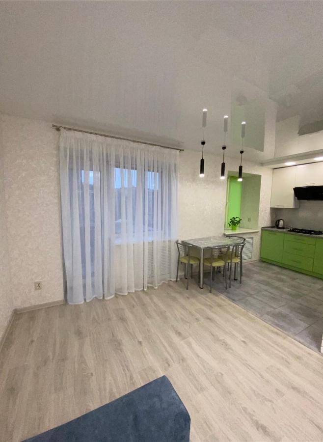 Suite Mira Avenue Center Двухкомнатная Квартира В Центре Возле Тц Цум Çernigiv Dış mekan fotoğraf